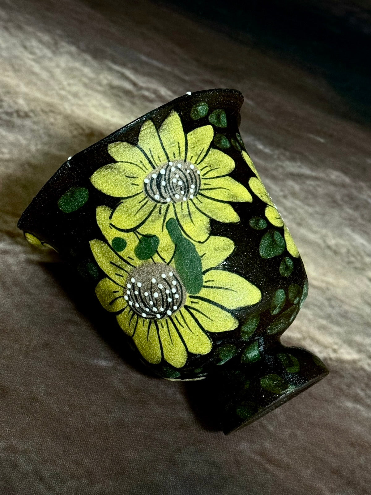Nocturne & Sunlit Rudbeckia Scalloped Pedestal Mug