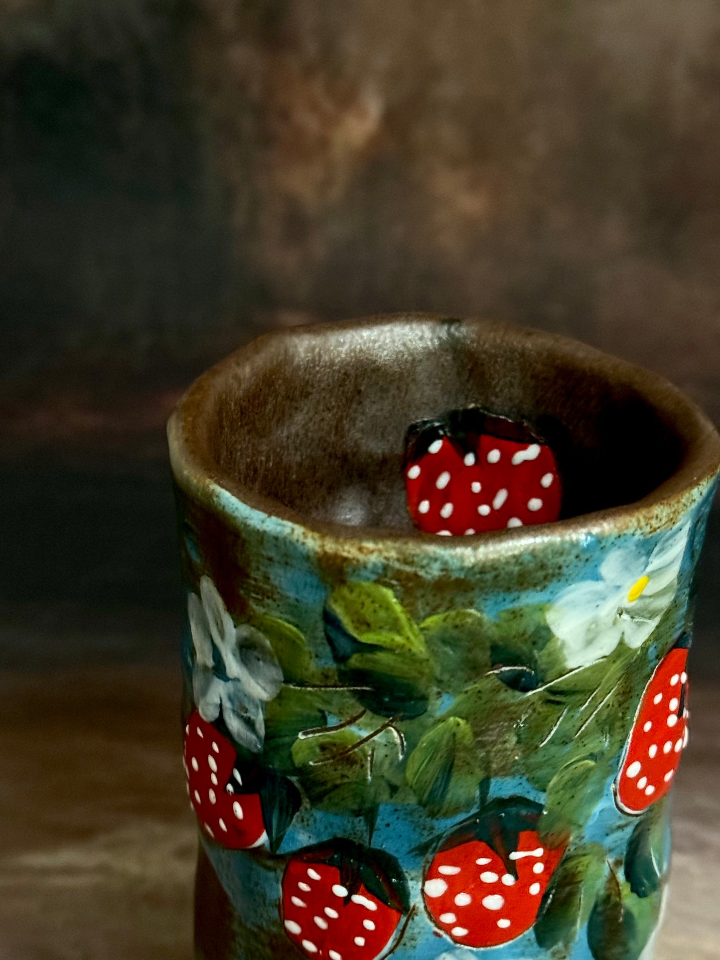 Wild Berry Grove Small Hand Cup