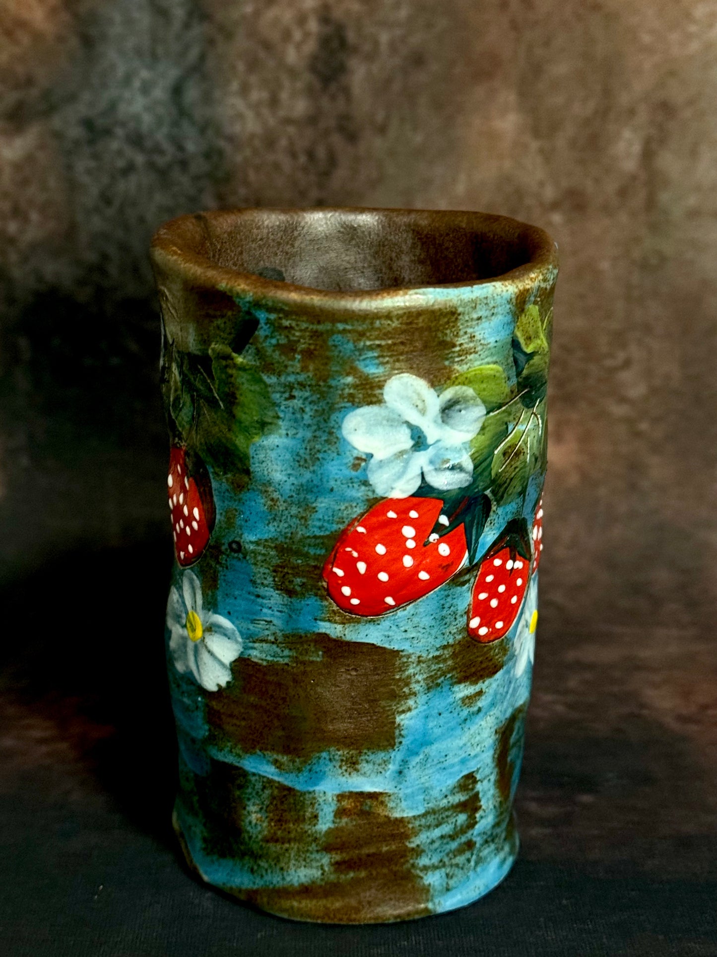 Wild Berry Grove Small Hand Cup
