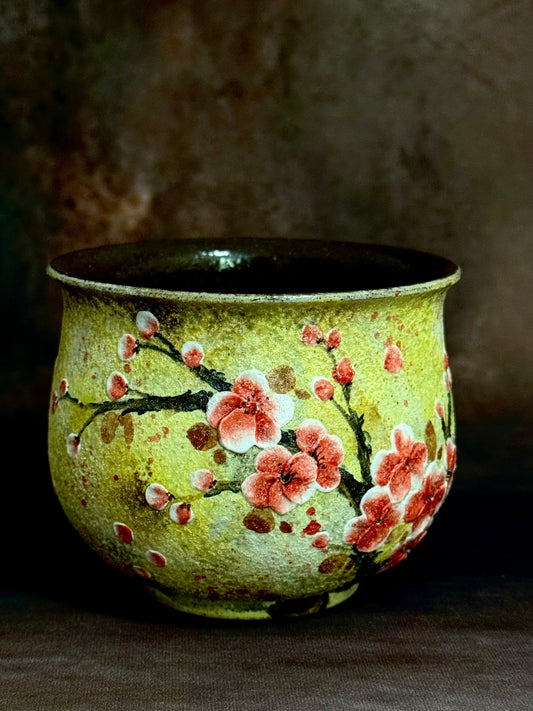 Gilded Dusk & Crimson Sprig Handheld Cup