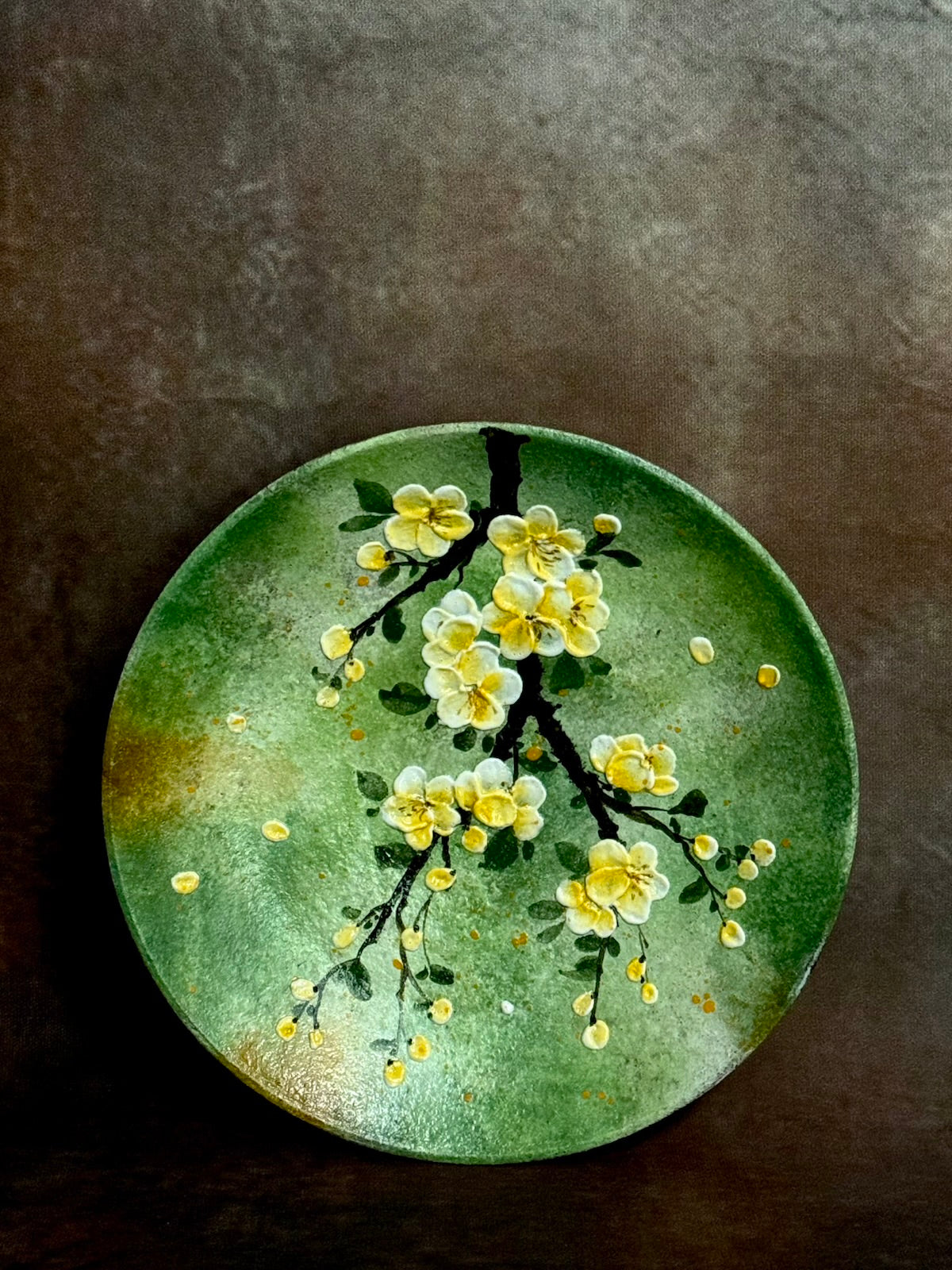 Winter Dawn Yellow Plum Plate