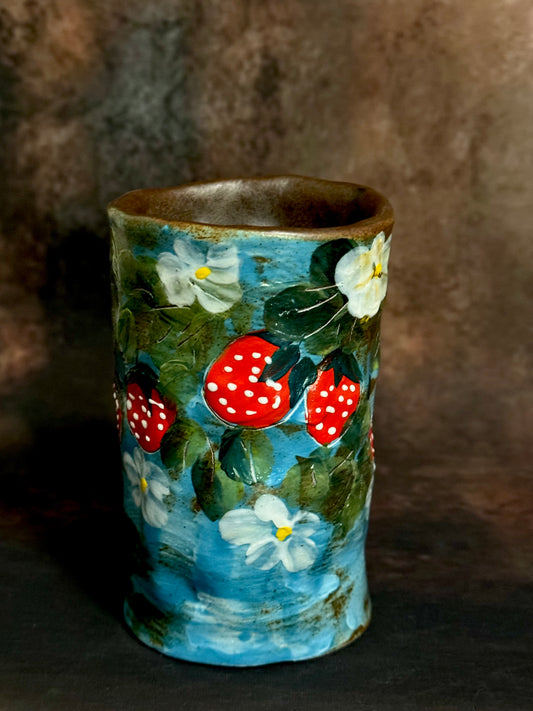 Wild Berry Grove Small Hand Cup