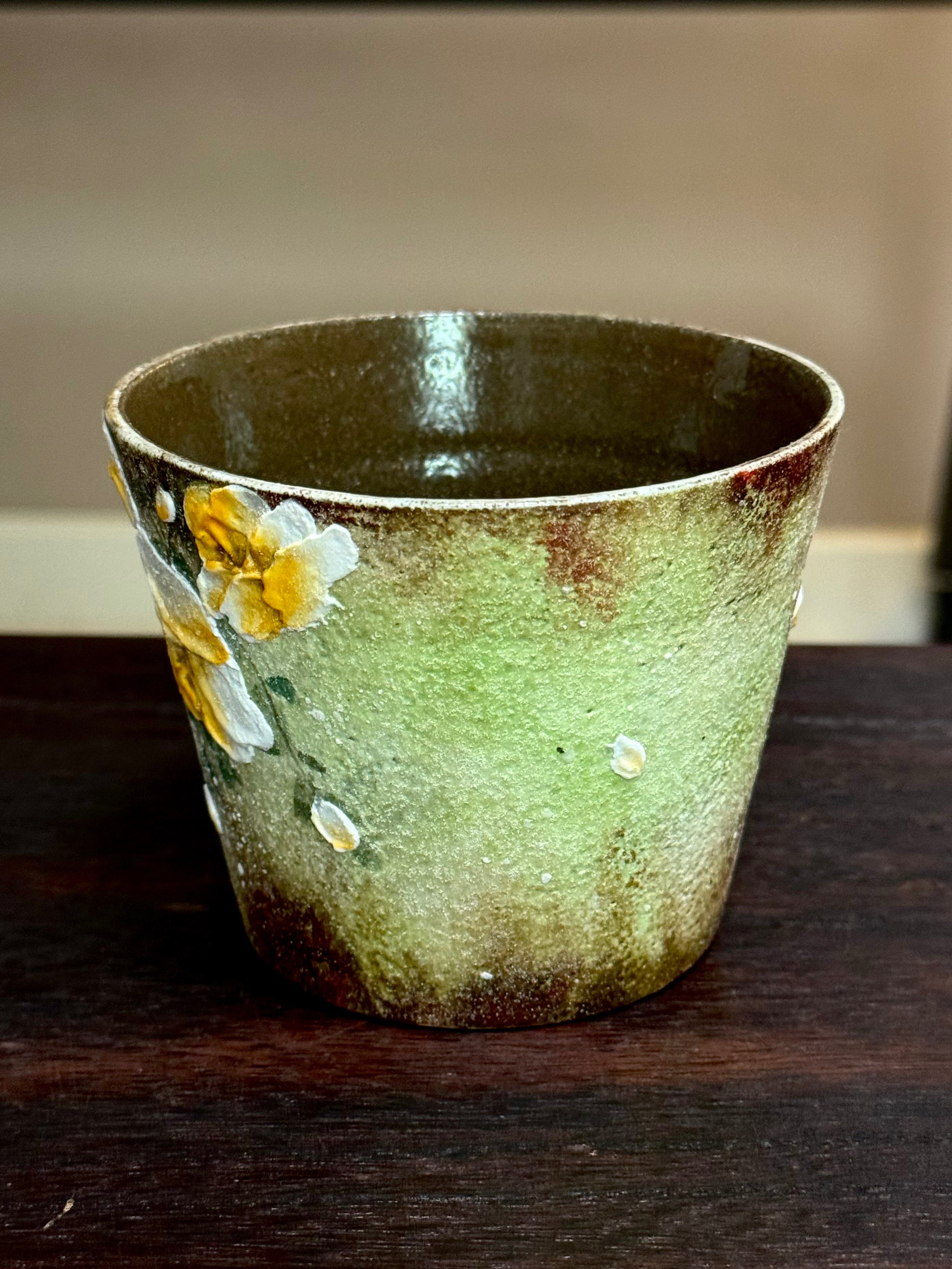 Vintage Green Background 3D Relief Yellow Flower Holding Mug