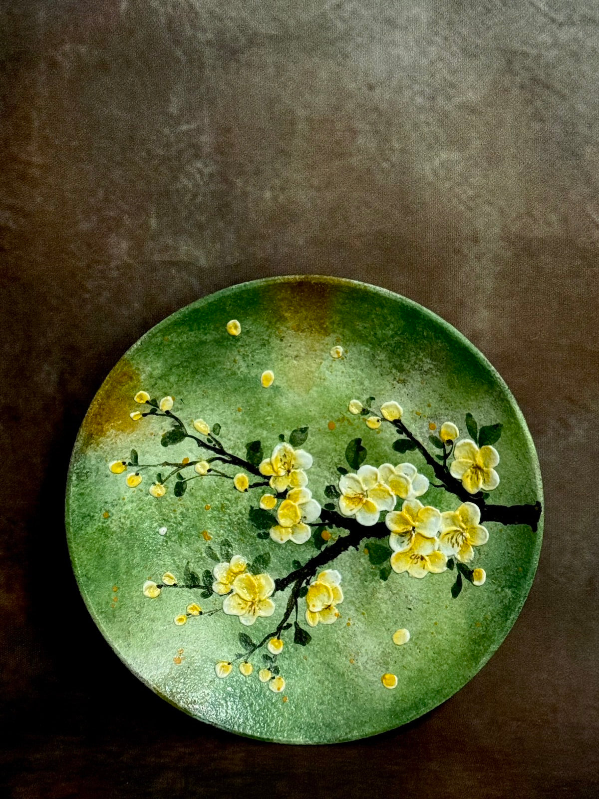 Winter Dawn Yellow Plum Plate