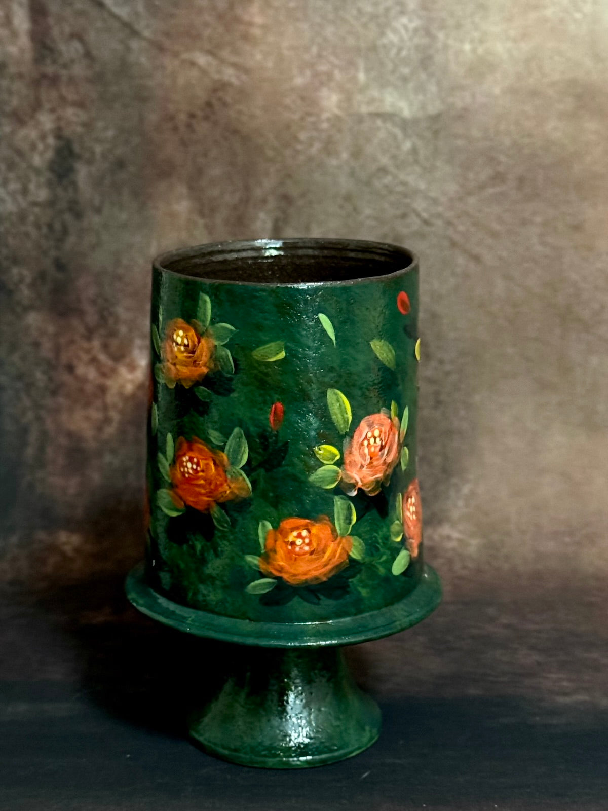 Forest Blaze Rose Ruffled Pedestal Mug