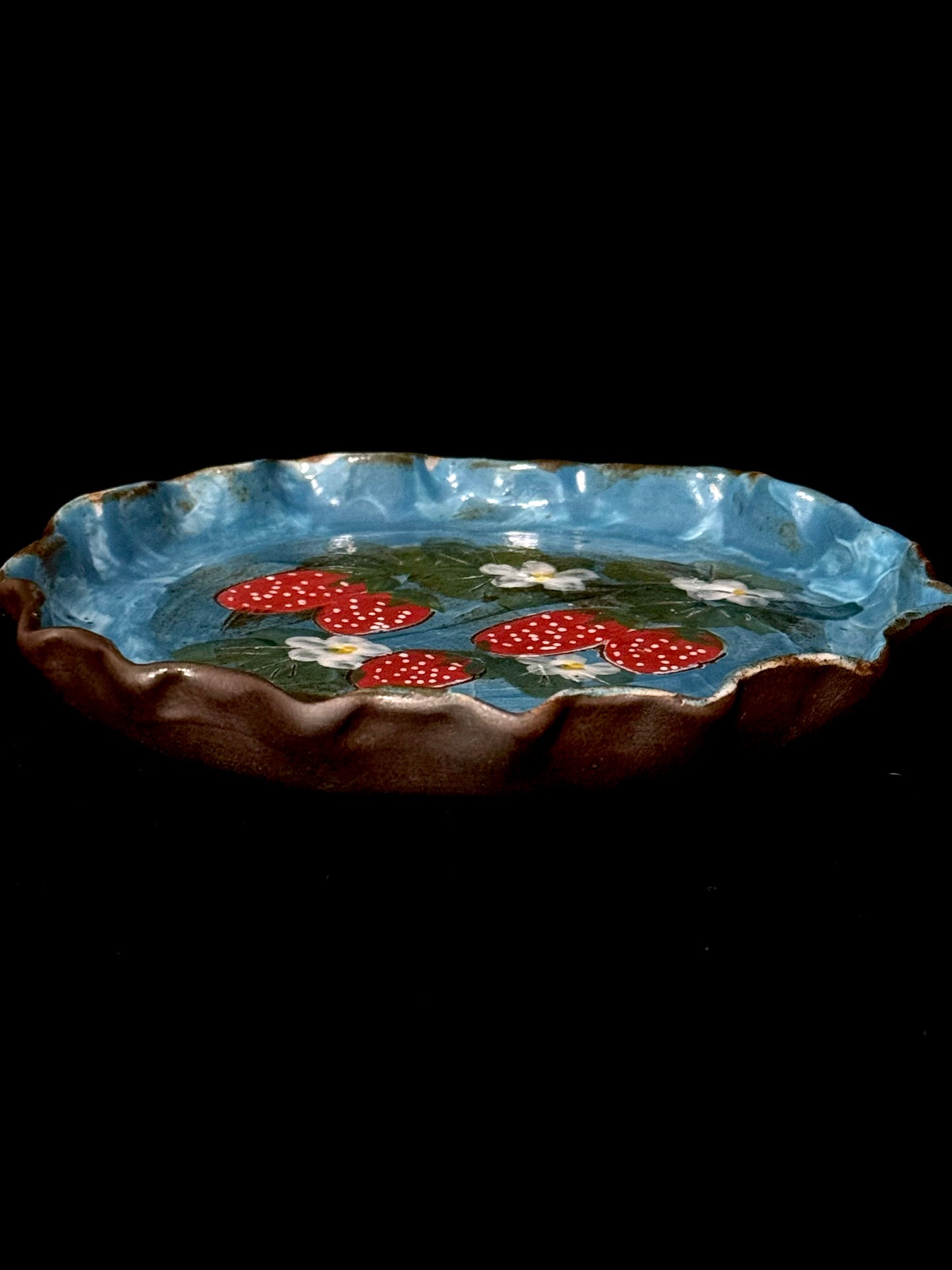 Wild Berry Grove Ruffled Plate