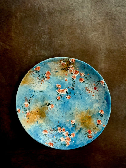 Vintage Azure Wall & Climbing Briar Plate