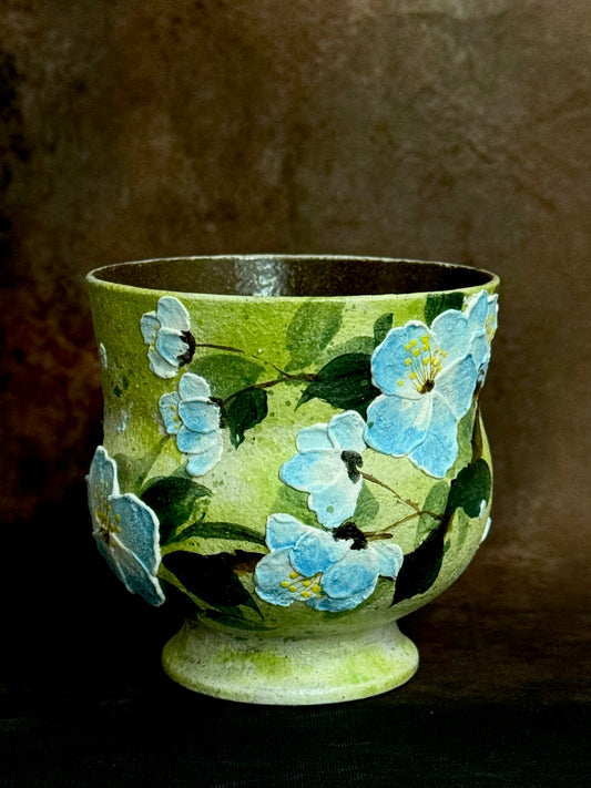 Nordic Myosotis Handheld Cup