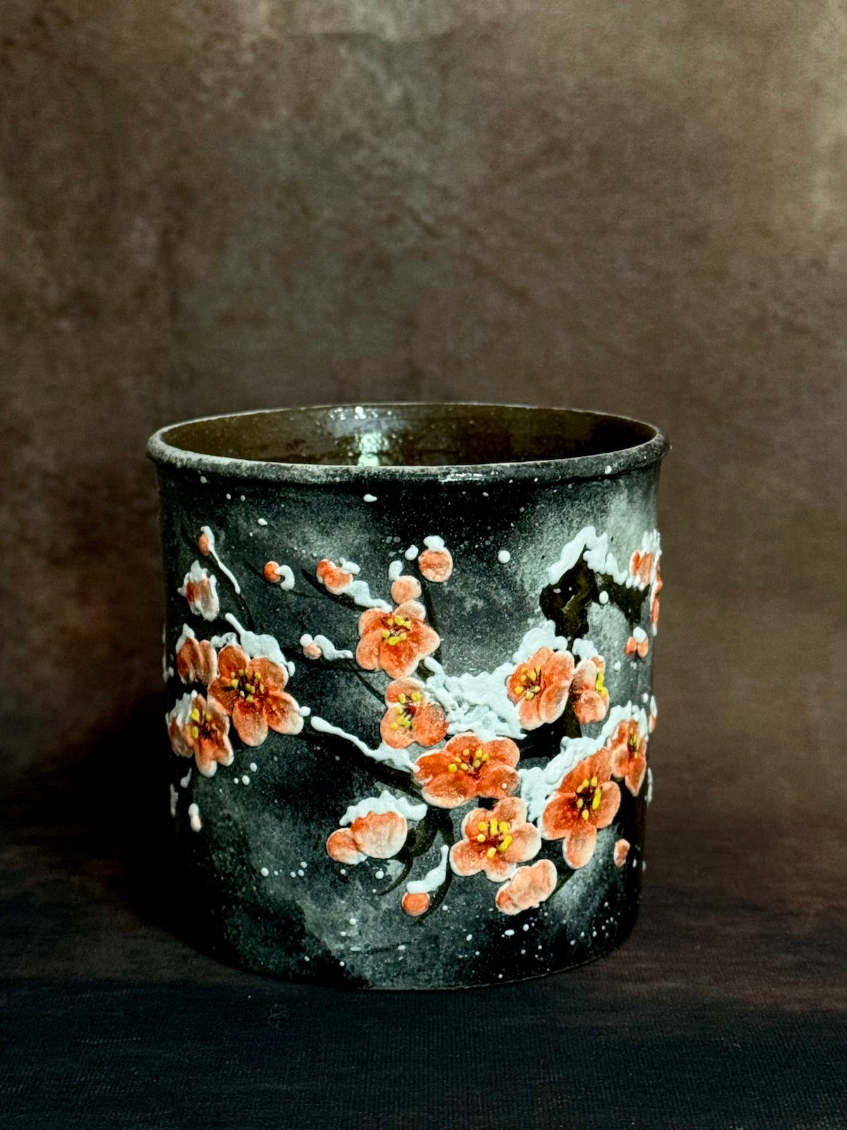 Snow Plum Wander Mug