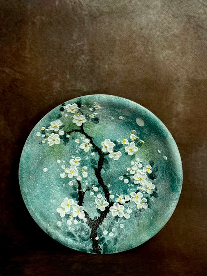 Misty Dogwood Round Plate